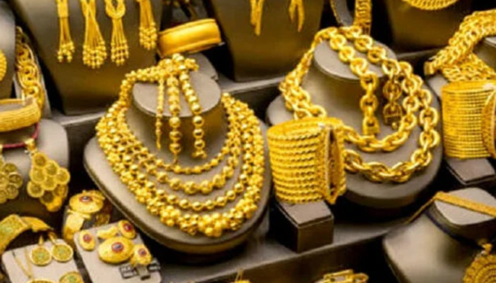 Gold price drop in Pakistan as per tola rate falls after decline in international market